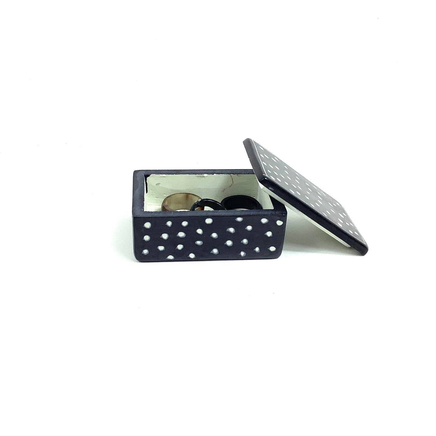 Prickigt Smyckeskrin